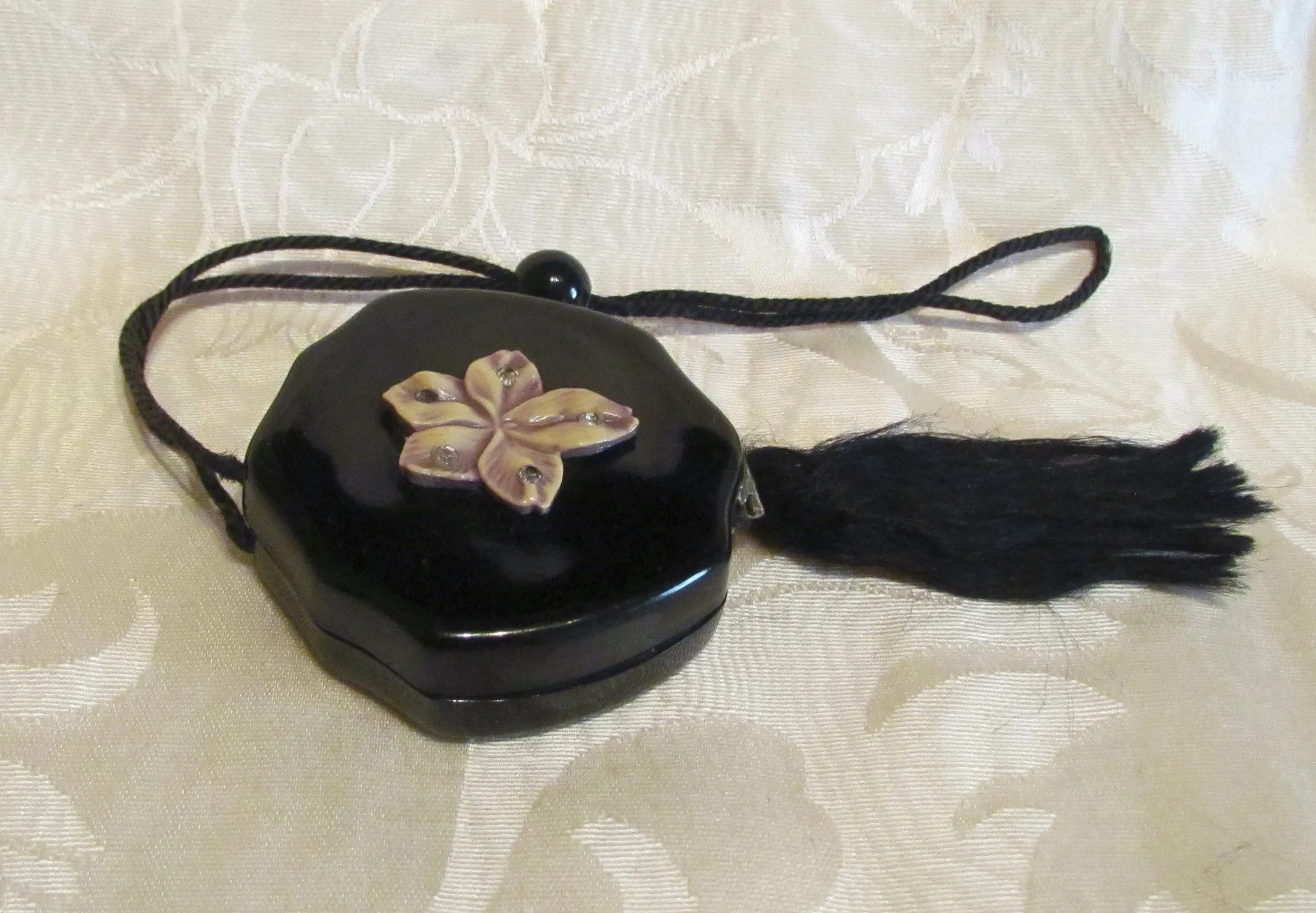 1920s Celluloid Compact Purse Art Deco Wristlet Purse Rare Flapper Rhinestone Compact In Excellent Condition