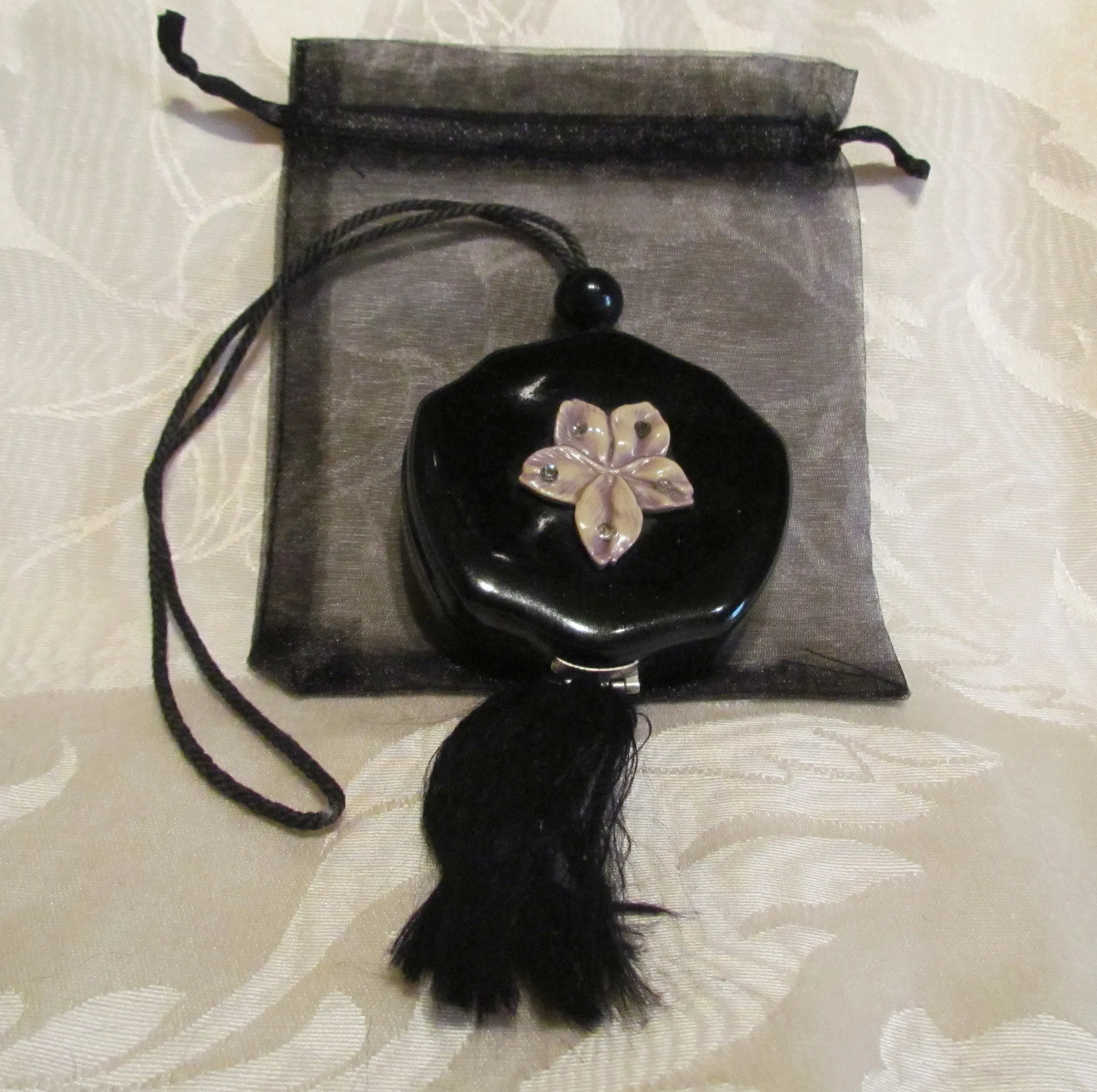 1920s Celluloid Compact Purse Art Deco Wristlet Purse Rare Flapper Rhinestone Compact In Excellent Condition